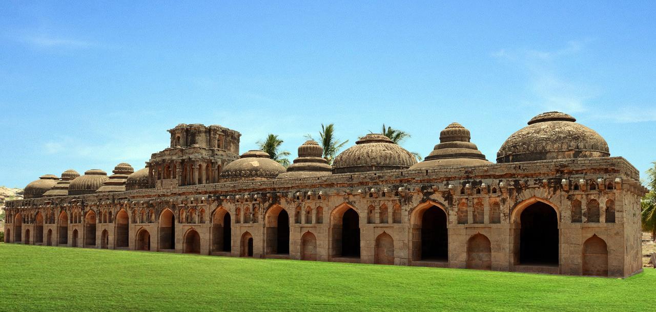 Clarks Inn Hampi Kamalapur Exterior foto